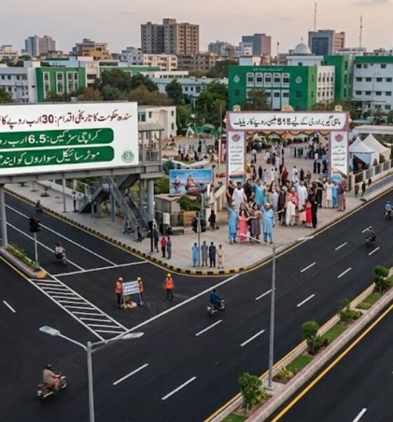وزیراعلیٰ سندھ مراد علی شاہ کابینہ اجلاس کی صدارت کرتے ہوئے 30 ارب روپے کے ترقیاتی اور فلاحی پیکج کی منظوری دے رہے ہیں۔
