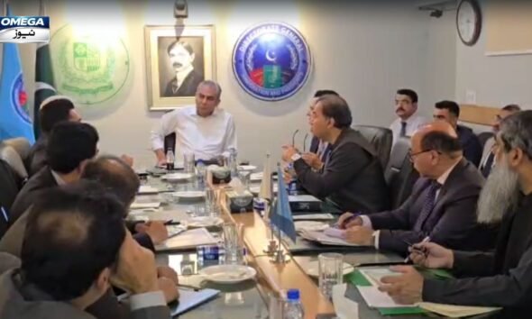 نارمل پاسپورٹ 14 دن میں جاری کرنے اور کیش لیس نظام کی نمائندہ تصویر